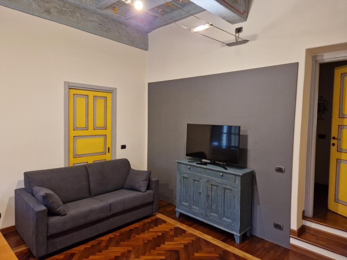 Suite Via Roma Cherasco Exteriör bild